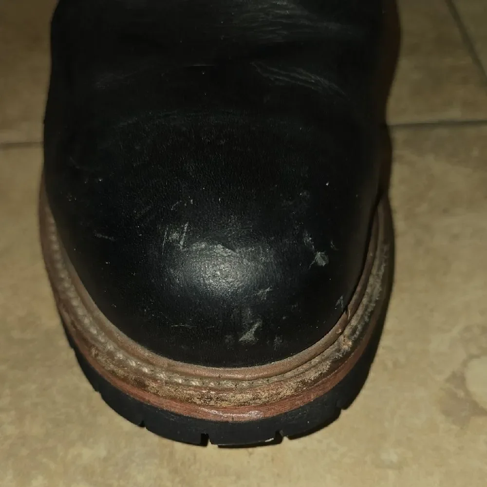 Classic Black Men's Lace-Up Boots